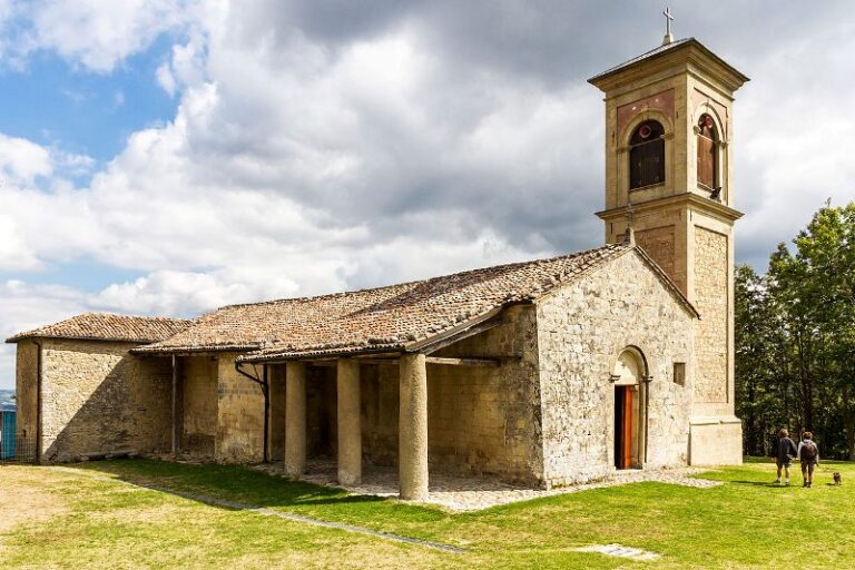 RIOLA: Messa a Montovolo in suffragio del conte Cesare Mattei e presentazione nuovi archivi documentali