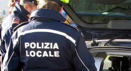 La Polizia locale della Città metropolitana consegna mascherine in montagna e alle realtà sociali del territorio