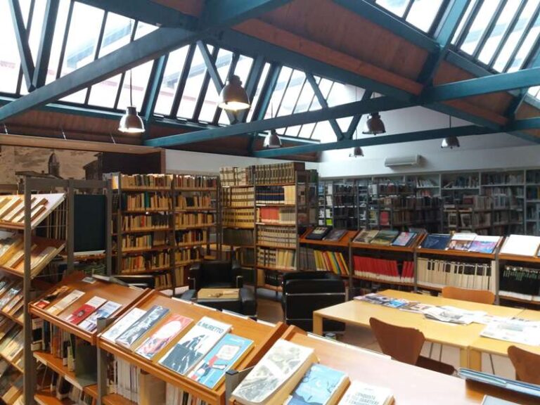 VERGATO: La Biblioteca attua il prestito a domicilio