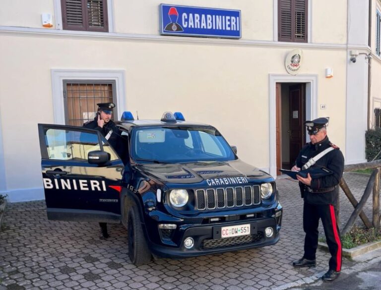 GRIZZANA M. (BO) – Carabiniere in carrozza per garantire la sicurezza ai viaggiatori: un soggetto in escandescenza voleva viaggiare gratis