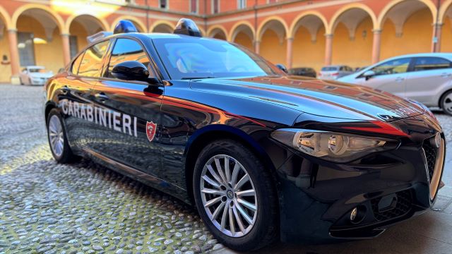 BOLOGNA: Dipendente pubblico denunciato per truffa aggravata ai danni dello Stato e falsa attestazione della presenza in servizio