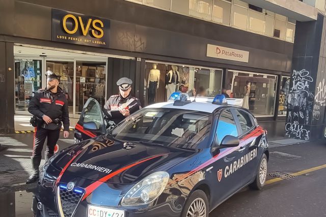 BOLOGNA: Arrestato dai carabinieri un cliente che aveva aggredito un addetto alla sicurezza